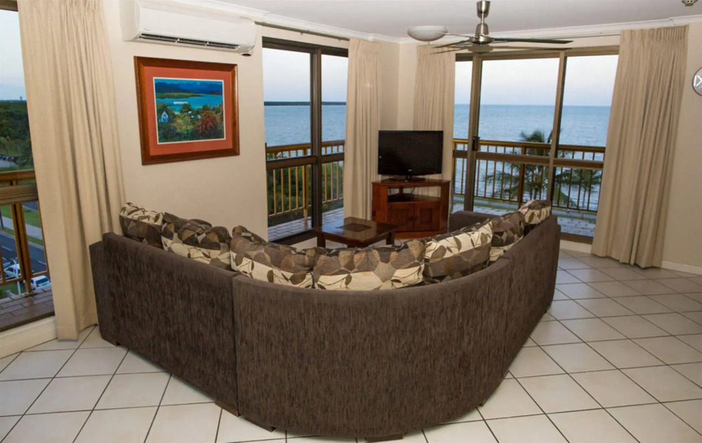 Coral Towers Holiday Suites