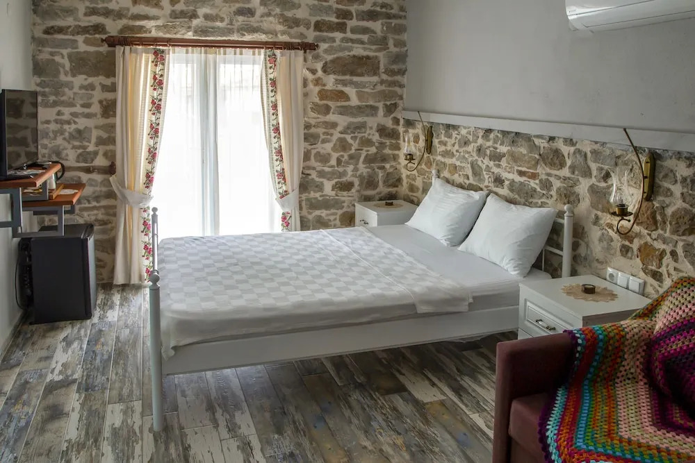 Vintage Inn Boutique Hotel