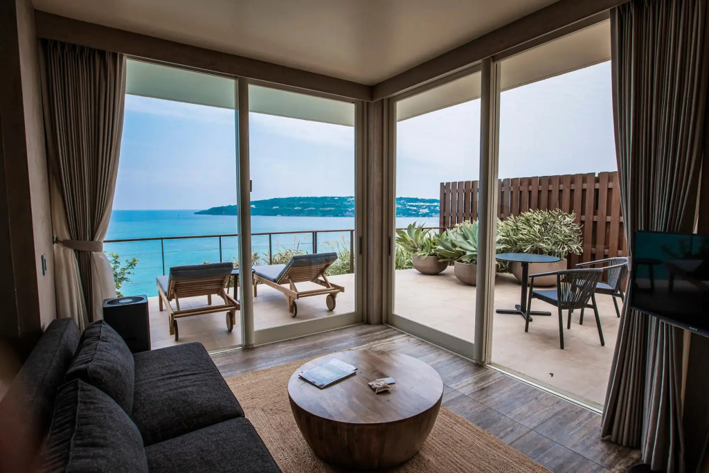 Kayatsuma Okinawa Hotel & Resort