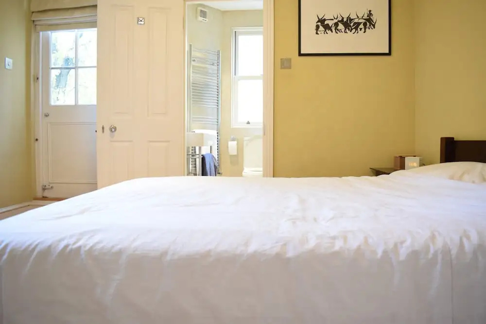 4 Bedroom Family House in Shepherd's Bush