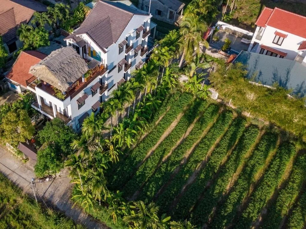 The Bau Bi Retreat
