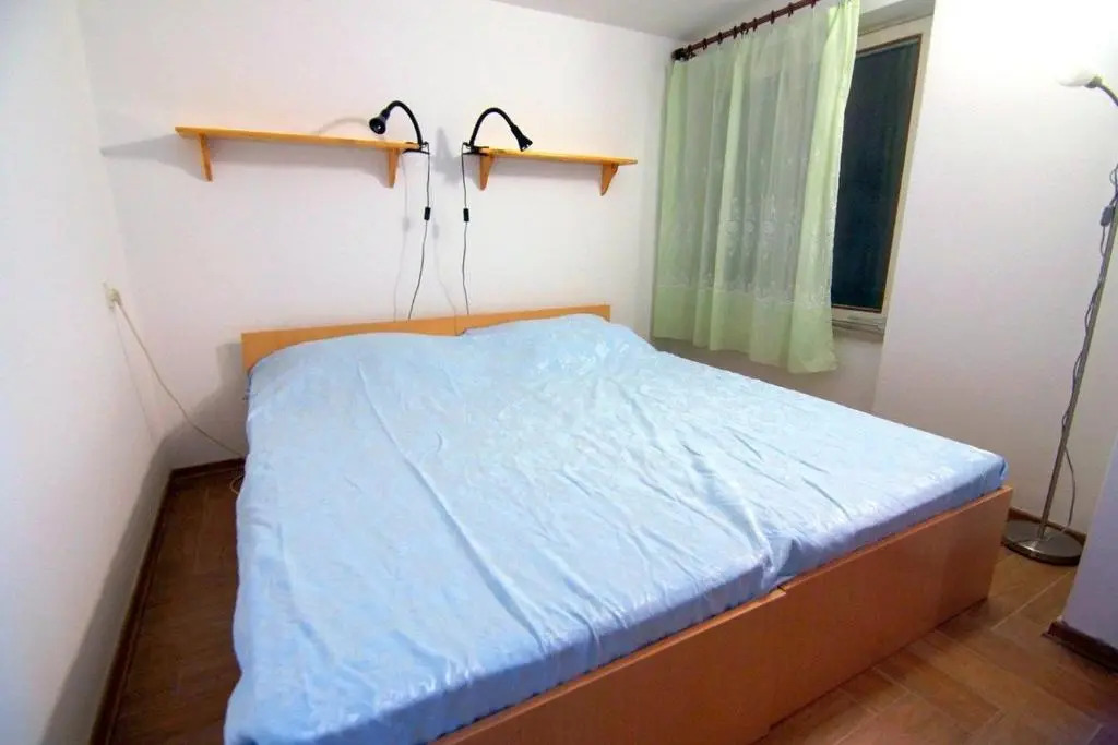 Apartment Valkane