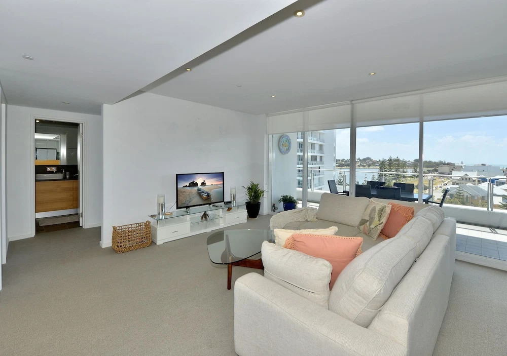 Bridgepoint 706