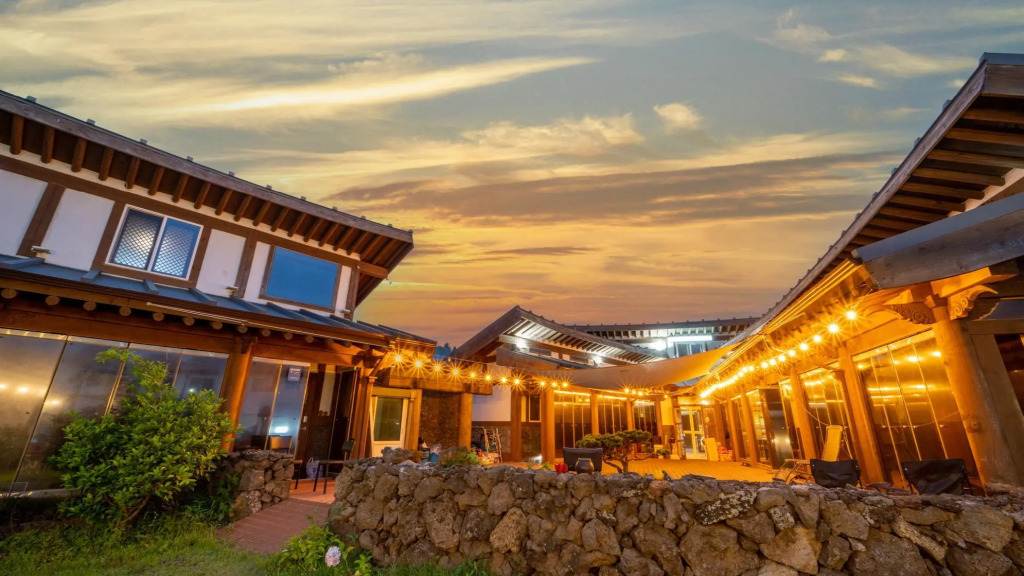 Jeju Bijasupgil15 Pension