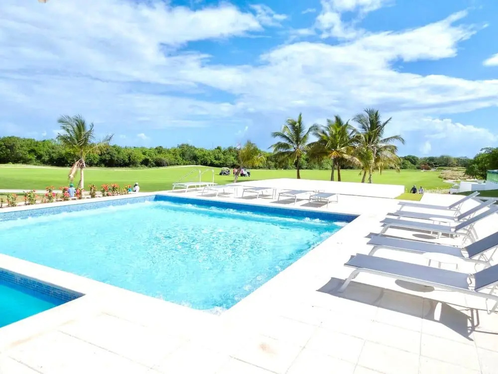 2 Bedroom swim-up Cana Rock