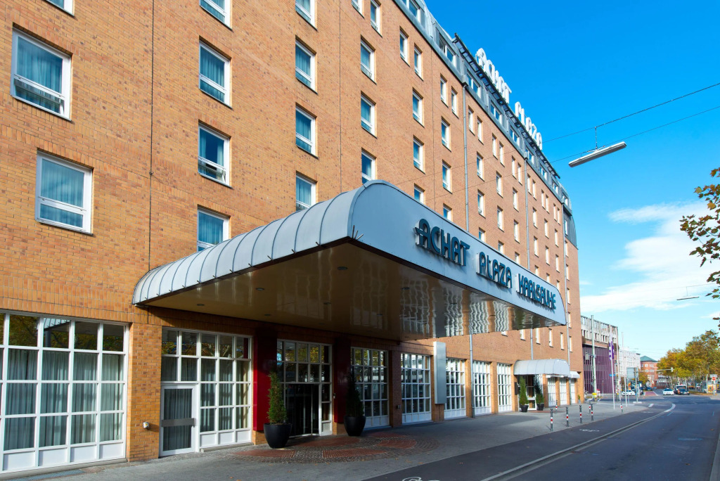 Отель The Q - Quadro City Hotel