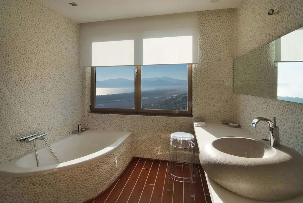 Seaview Peninsula Villa