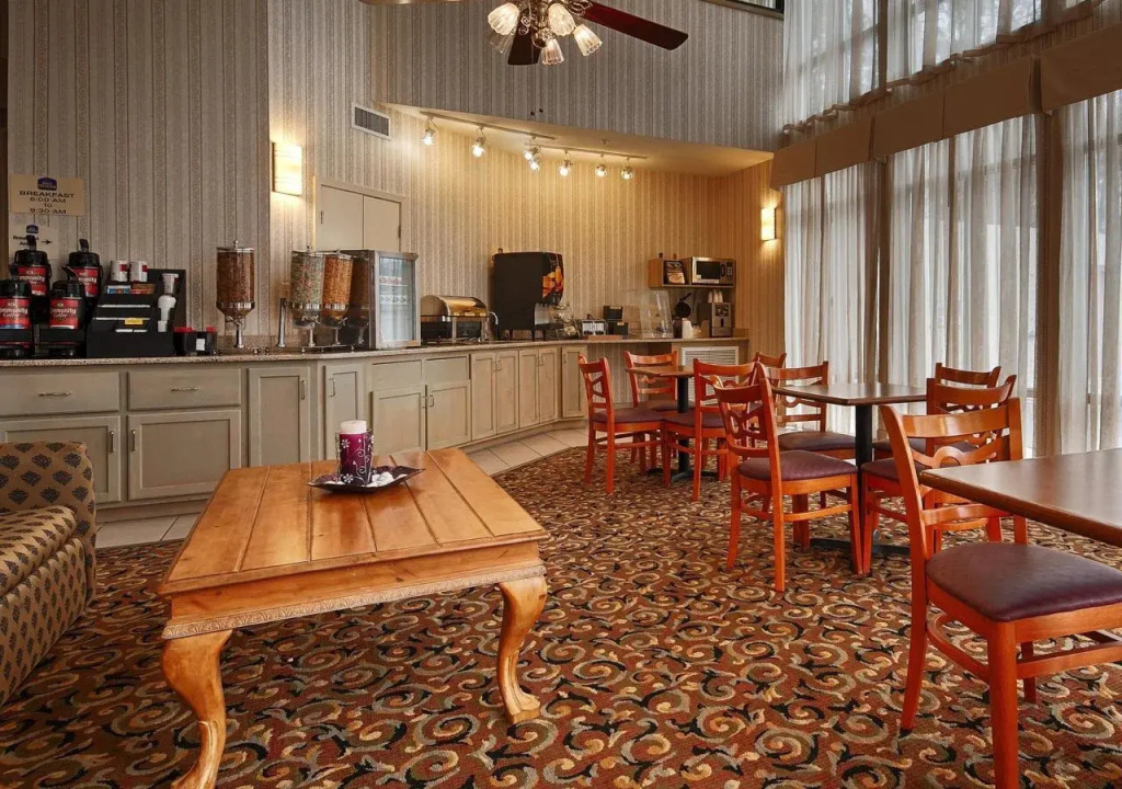 Millennium Inn