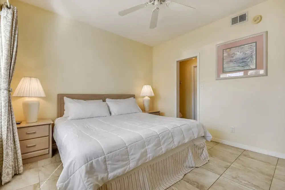 Sandpiper Cove 9133 1 Bedroom Condo by RedAwning