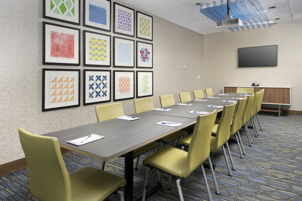 Holiday Inn Express & Suites San Antonio North-Windcrest by IHG