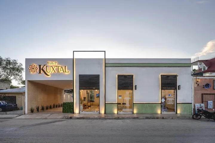 Hotel Kuxtal