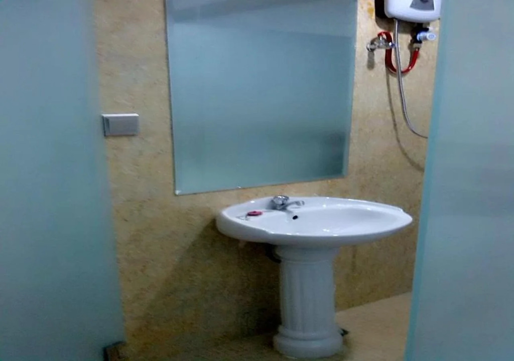 Wealthinns U Chit Mg Hotel