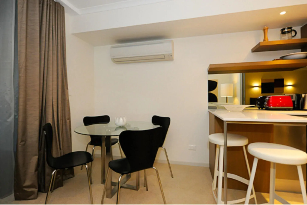 Morgan Suites