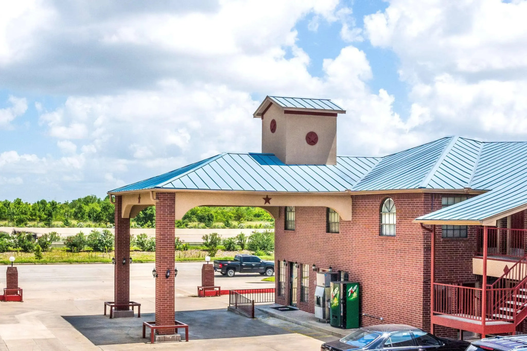 Express Inn & Suites Houston Katy