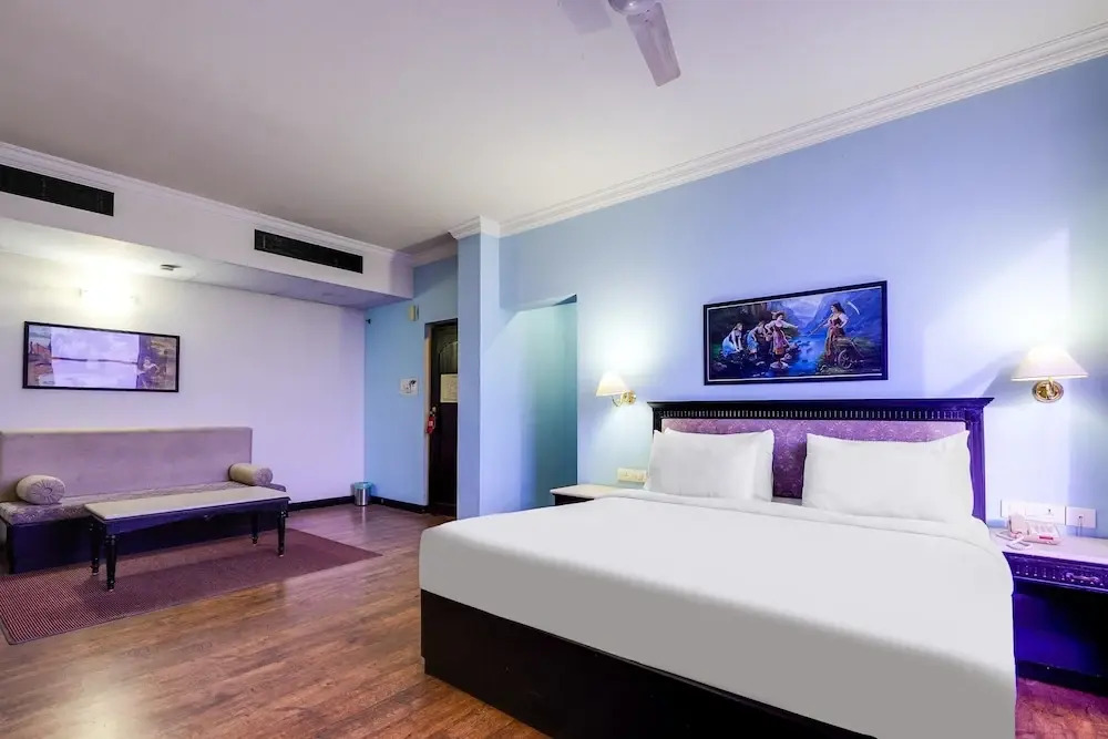 Blissful Comfort Stays MG Road Ernakulam