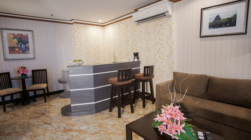 Azzurro Hotel