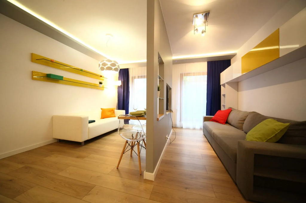 FriendHouse Apartments - Old Town