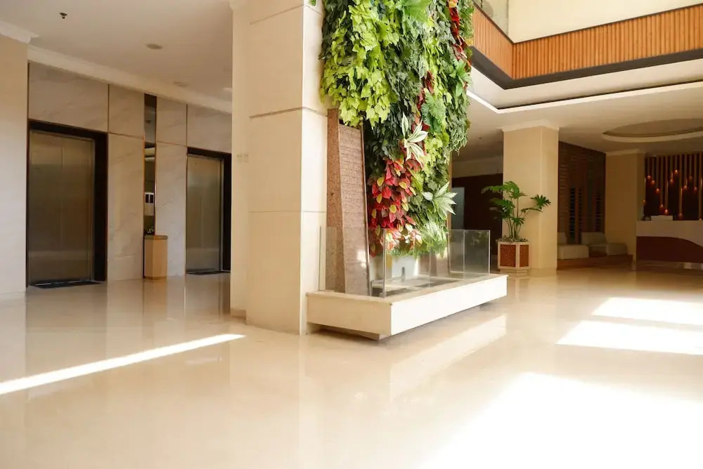 Point C Hotel