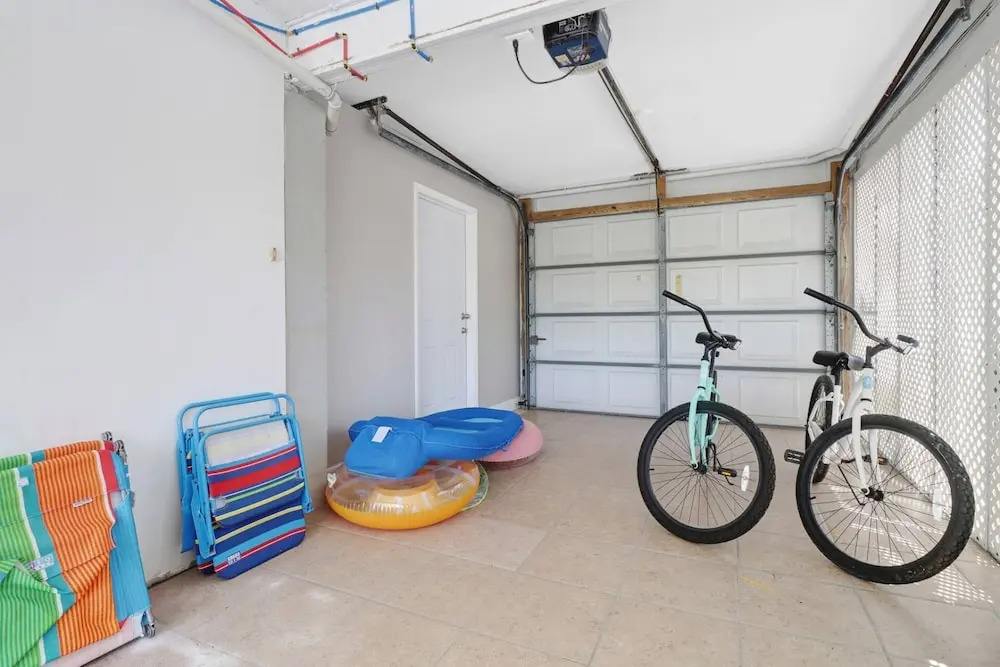 27090 Belle Rio Dr