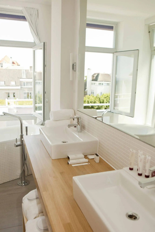 Vesper Hotel