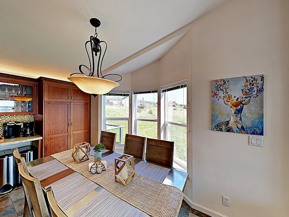 New Listing! Stunning Beach Getaway W/ Ocean Views 2 Bedroom Home