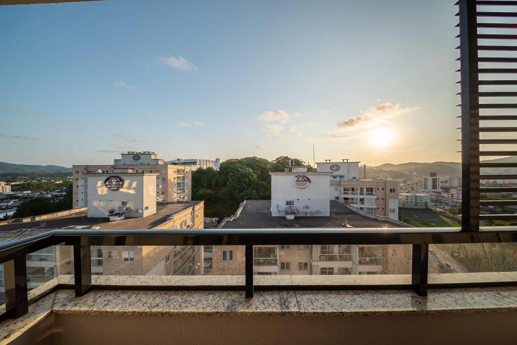Apto Moderno A 8 Min Do Centro Ctr1302