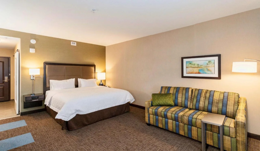 Hampton Inn & Suites Duluth North Mn