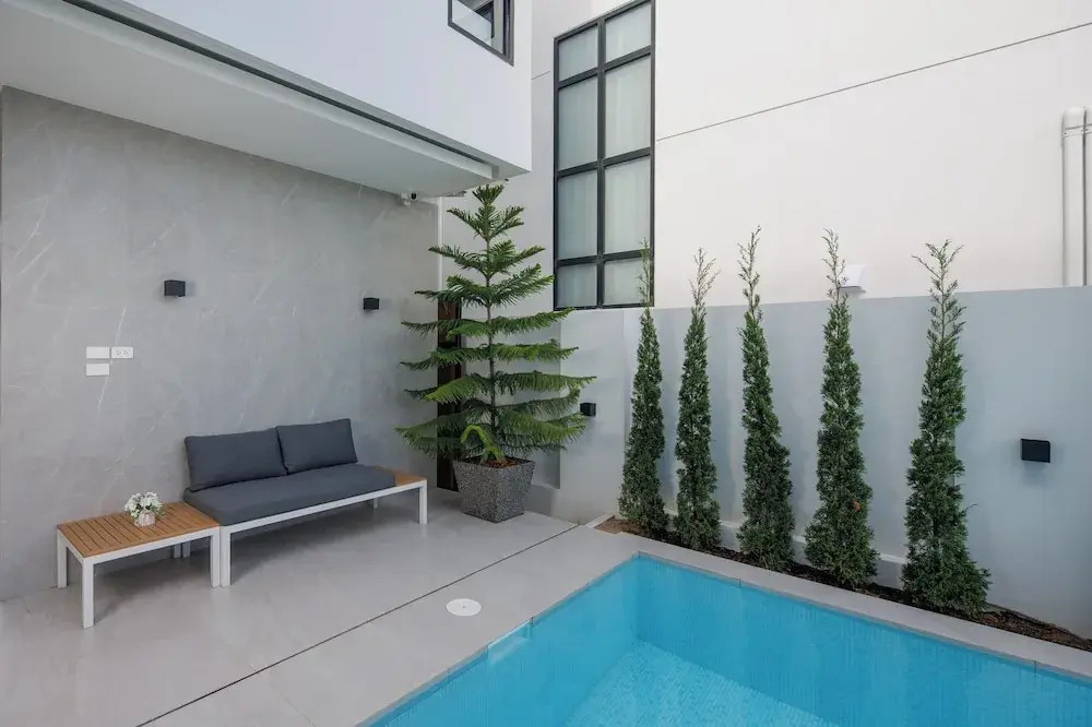 A9 Airport Modern Pool Villa