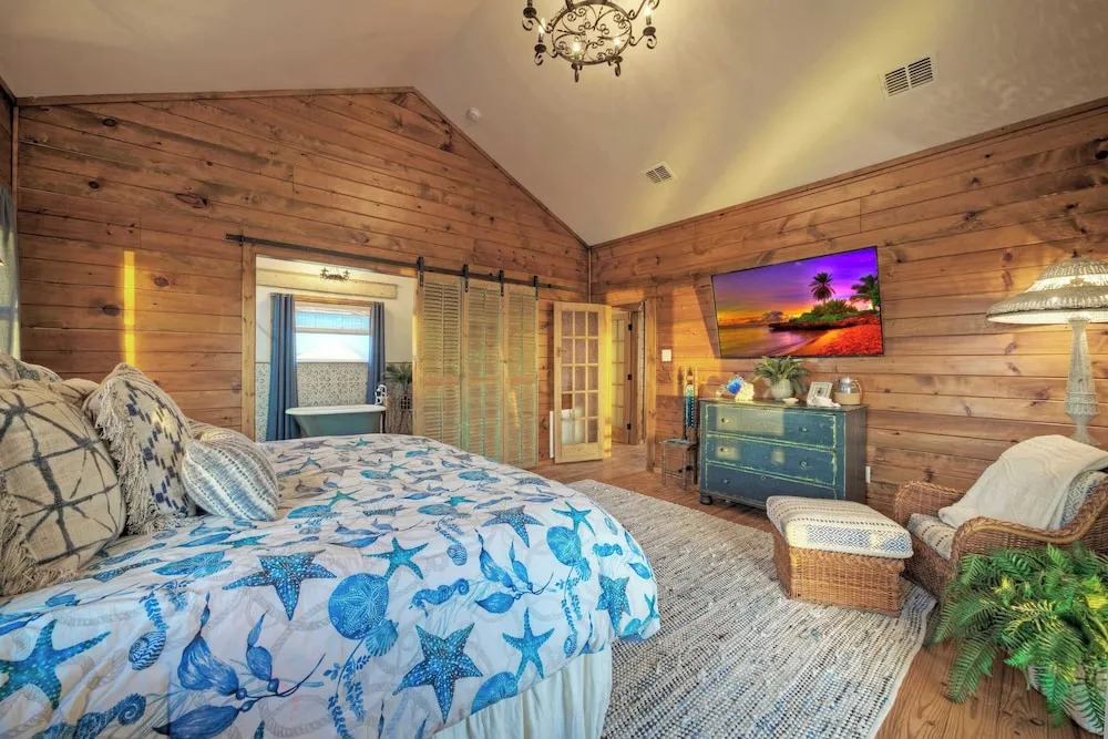 Fish Camp Buyout by Avantstay Unique 6bdr Escape, Private Pool + Views!