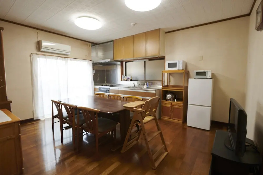 Vacation rentals -sui-