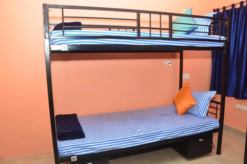 Tranquil Budget Room