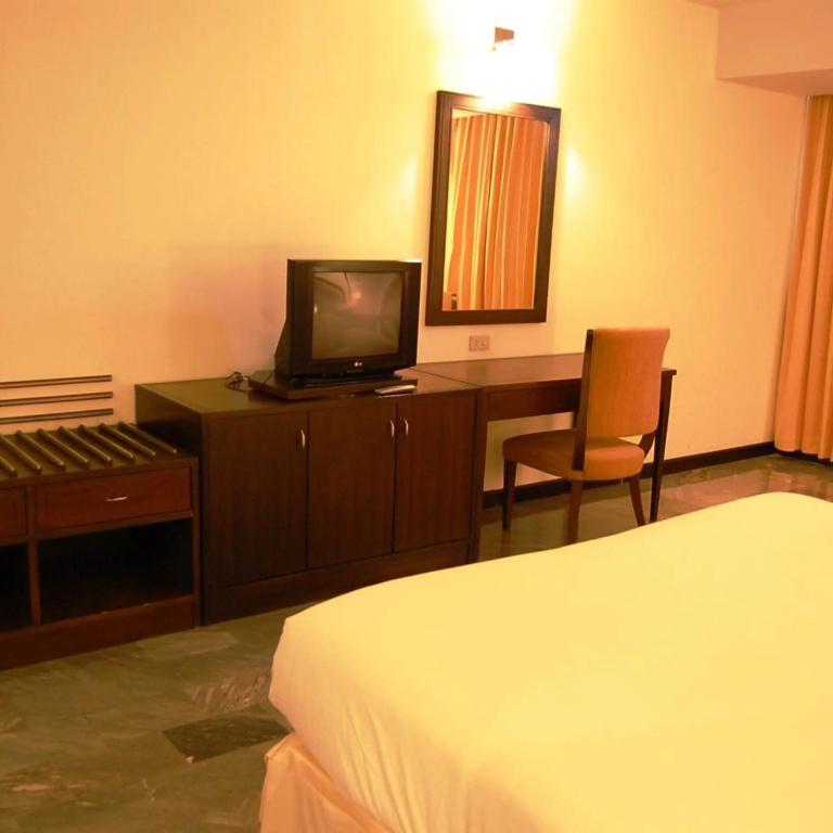 Royal Lanna Hotel