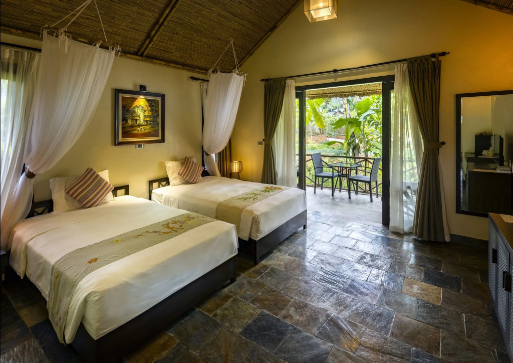 Mai Chau Villas