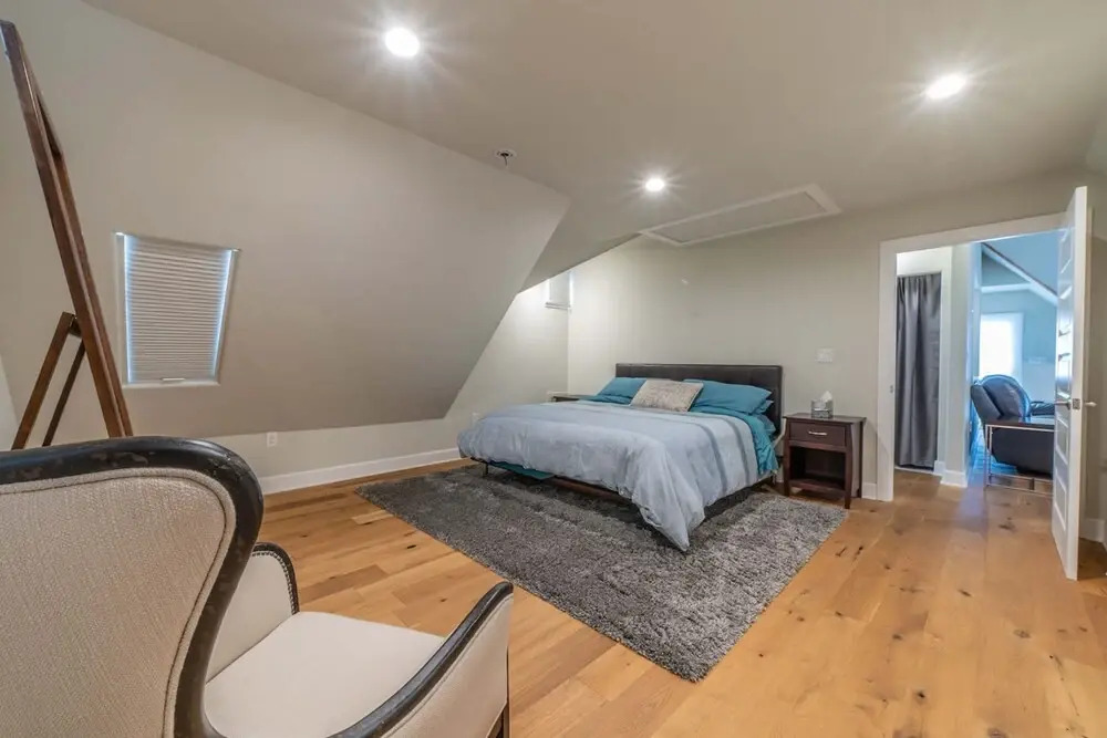 1890 s Modern Victorian in the Heart of Sacramento