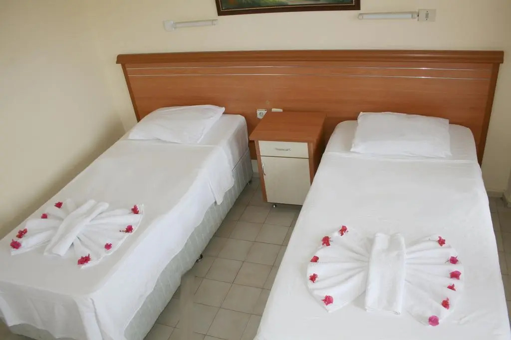 Ekin Hotel
