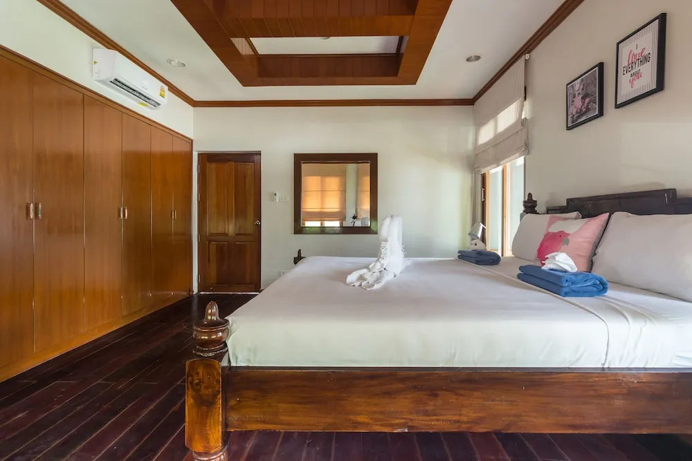 Hassippi Villa by Lofty