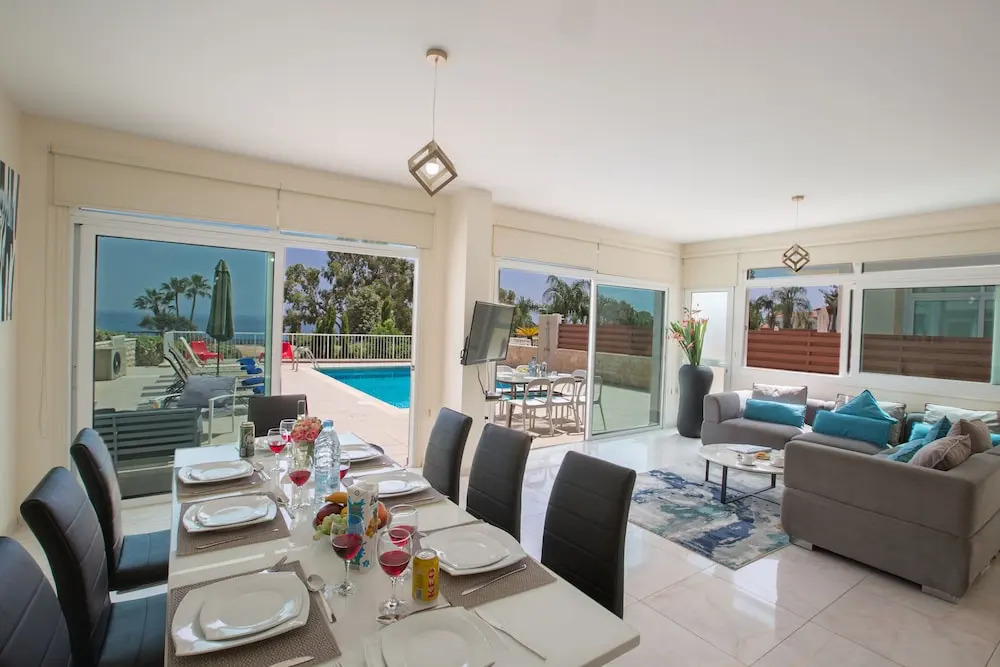 Protaras Mesogeios Villa Me16 Beachfront Villa in Protaras Center