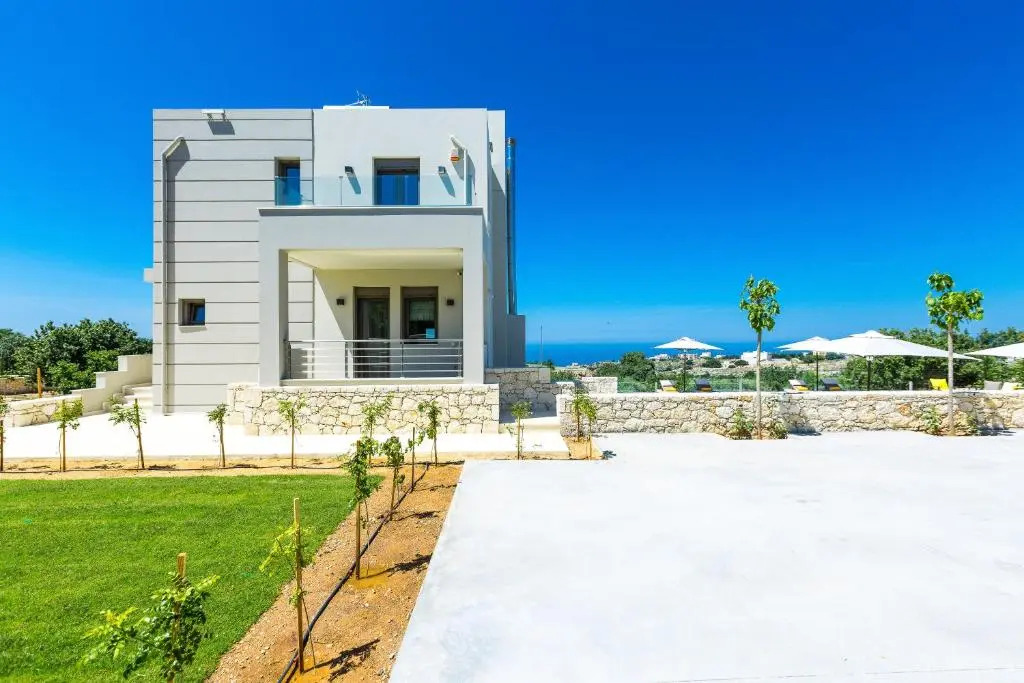Luxury Cretan Villas with private pools