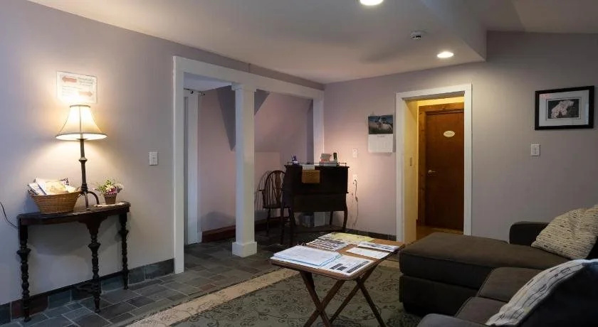 The Karass Inn