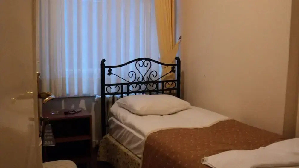 Yavuz Hotel