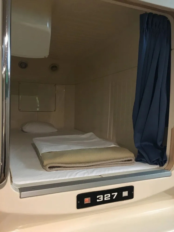 Capsule Hotel Shinjuku 510