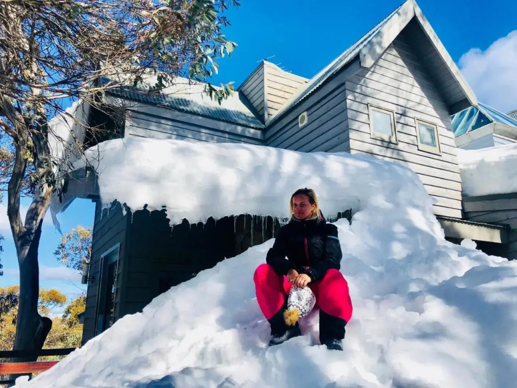 Affordable Skiing Mt Buller - 450m from ski lift