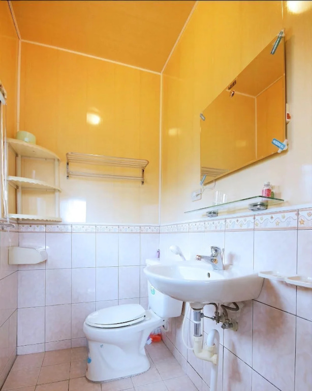 Flora Rexort Guesthouse