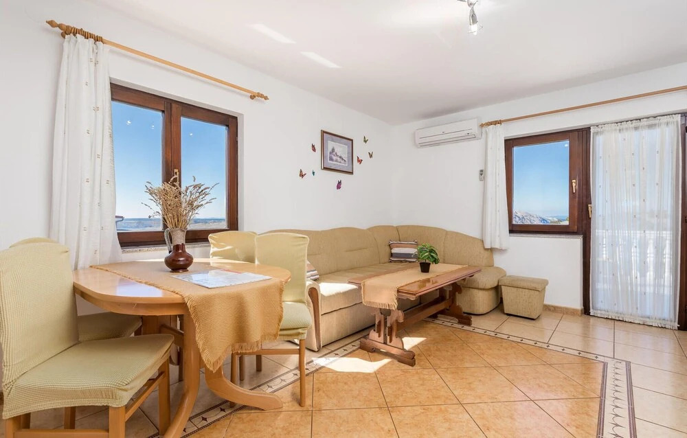 Nice Home in Jablanac With Wifi and 1 Bedrooms