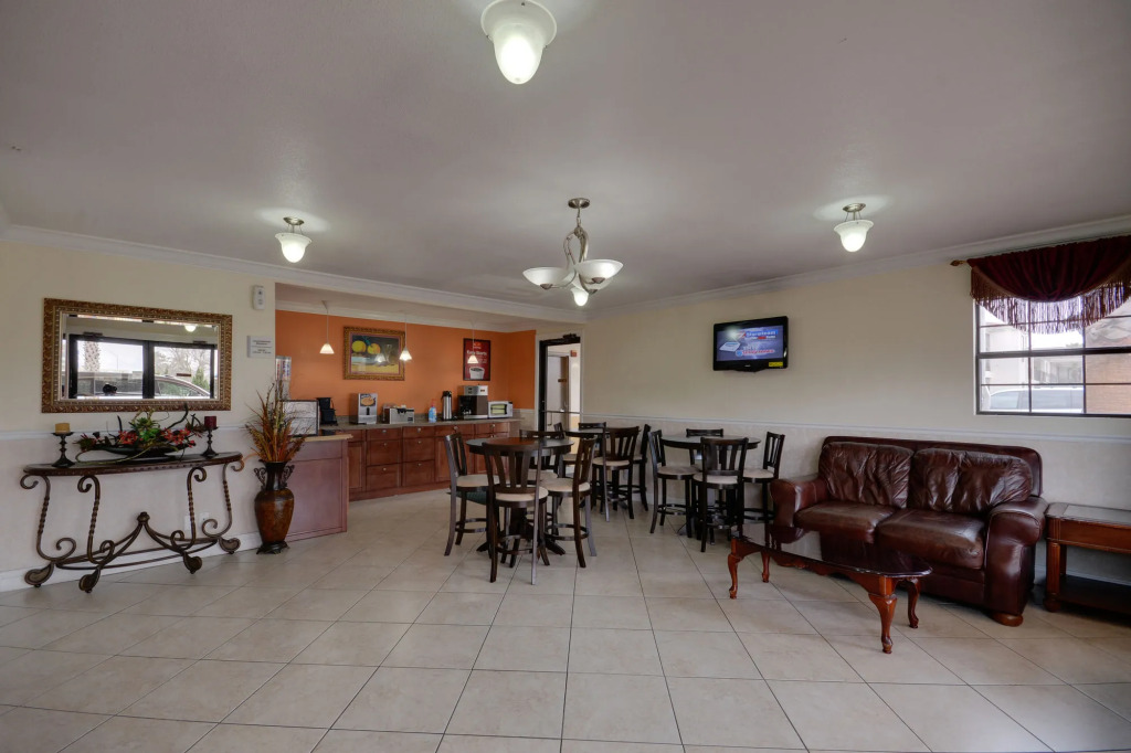 Econo Lodge Lake Charles University Area
