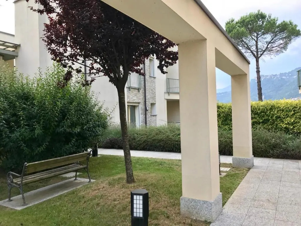 Lake Como view Apartment