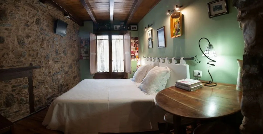 Micro-Hostal La Puerta del Perdón