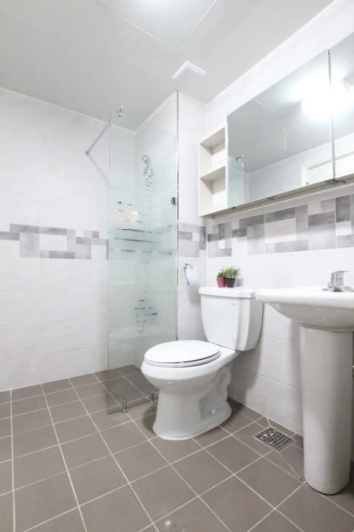 Houseinhongdae6