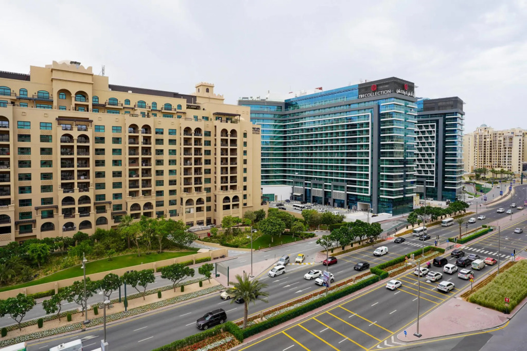 Palm Jumeirah Golden Mile 9 9601