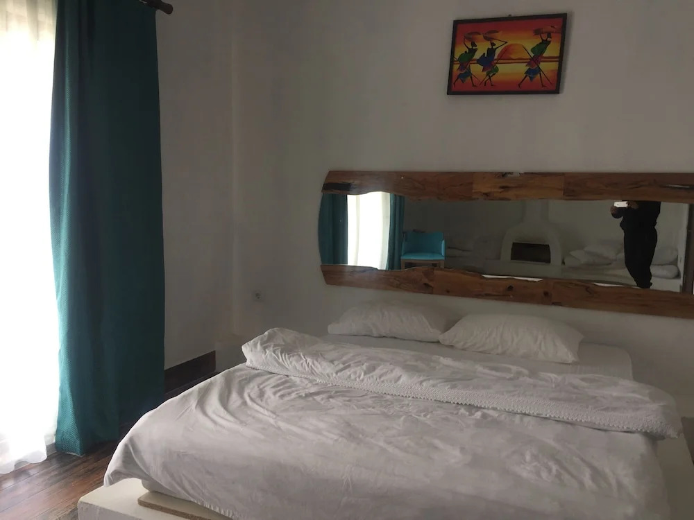 Assos Kotti Margot Hotel